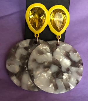 Image of Yellow and Gray 