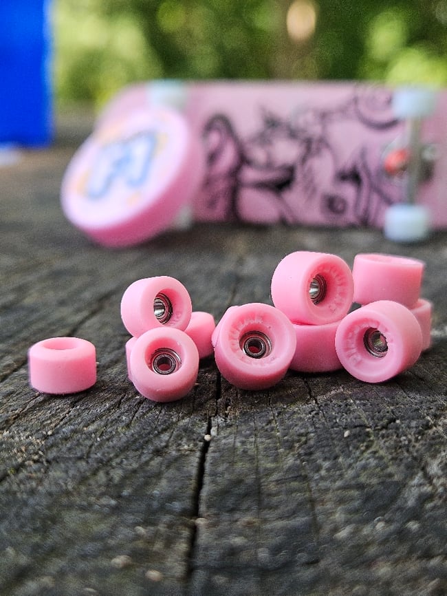 Pink - F1