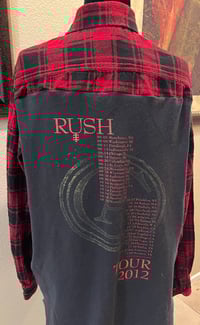 Vintage Black/Red Flannel Shirt Rush