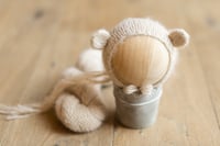 Oatmeal Fuzzy Bear Bonnet 