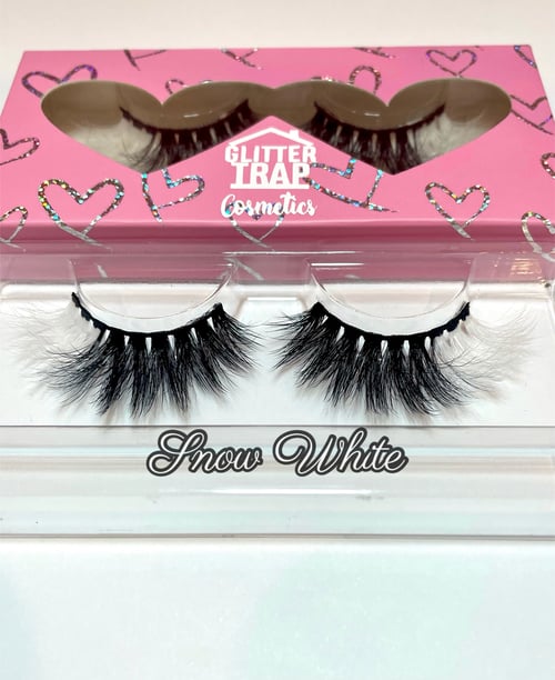 Image of Snow White❄️ Colorful Faux Mink Lashes