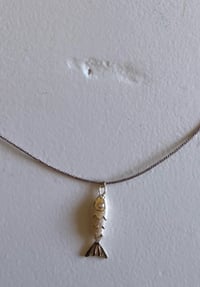 Collier poisson frétillant 