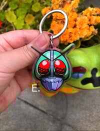 Image 6 of Kamen rider& Ultraman keychain
