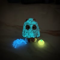 Image 9 of Glow in dark ghost mask, pumpkin, and spider flame point siamese cat ceramic figurine 
