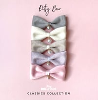 Image 1 of CLASSICS COLLECTION - DITSY BOW 