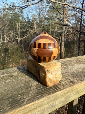 Image of Lidded Hōju in Walnut/White Oak