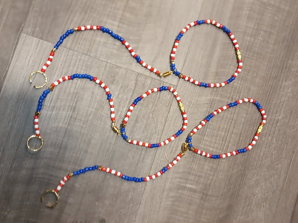 Image of Anklet with toe ring.