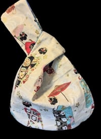 Image 1 of Japanese Geishas in Kimonos Knot Bag