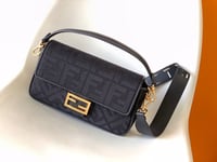 Image 7 of Fend baguette (many colors)