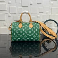 Image 6 of GREEN ARROW SPEEDY BAG