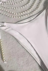 Image 5 of Pearl