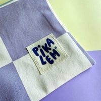 Image 2 of Trousse Lavender Check en coton