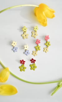 Image 3 of Flor gama azul pastel