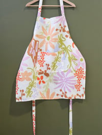 Image 2 of Mosey Me The Garden Apron 