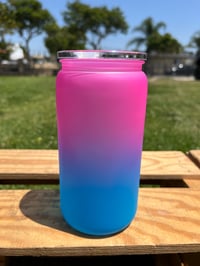Image 4 of 16oz Ombré Plastic Can 