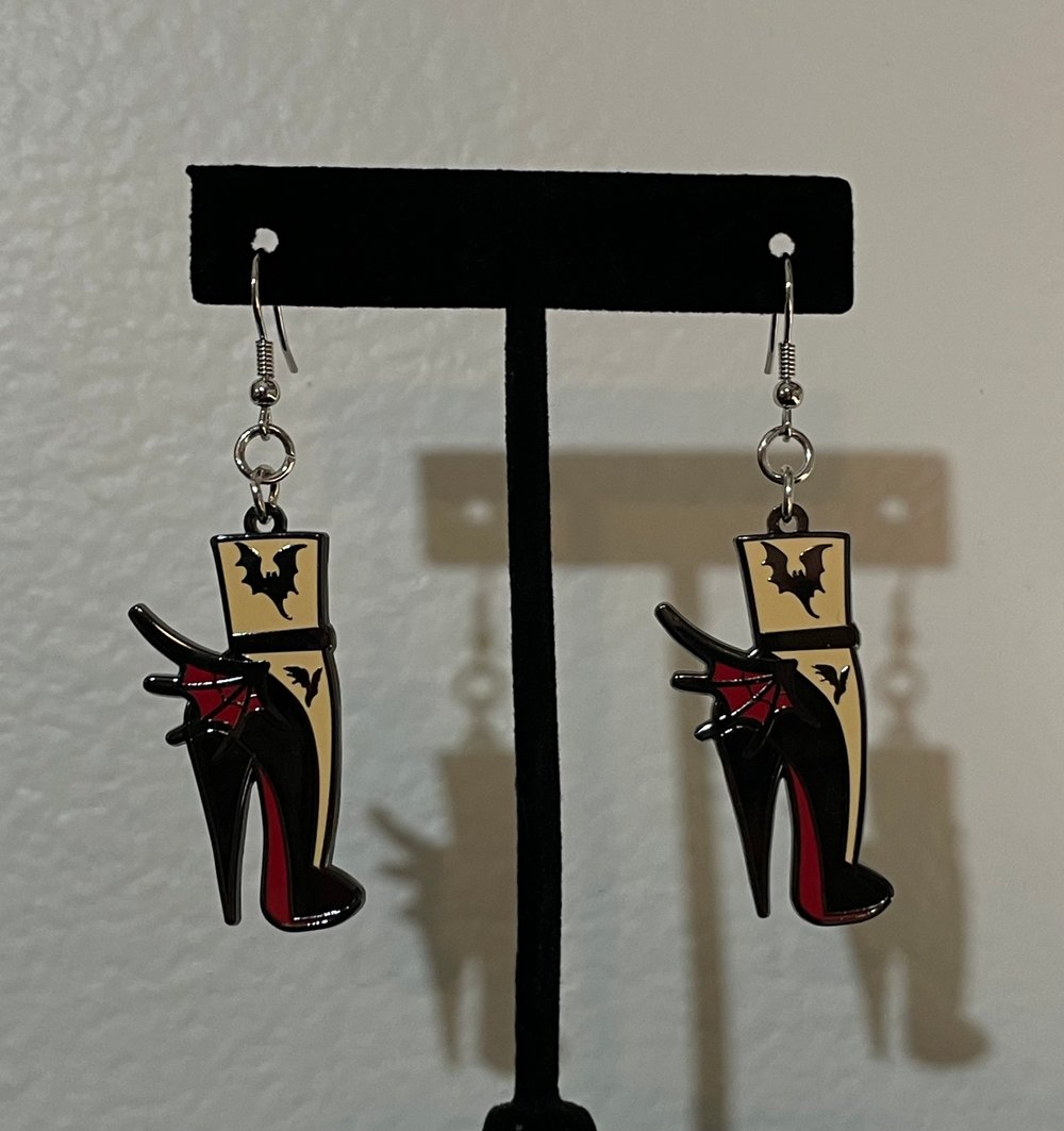 Metal Dracula High Heel Dangly Earrings