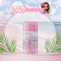 Image 2 of strawberry babe face wand 