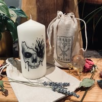 Image 1 of Skull Candle
