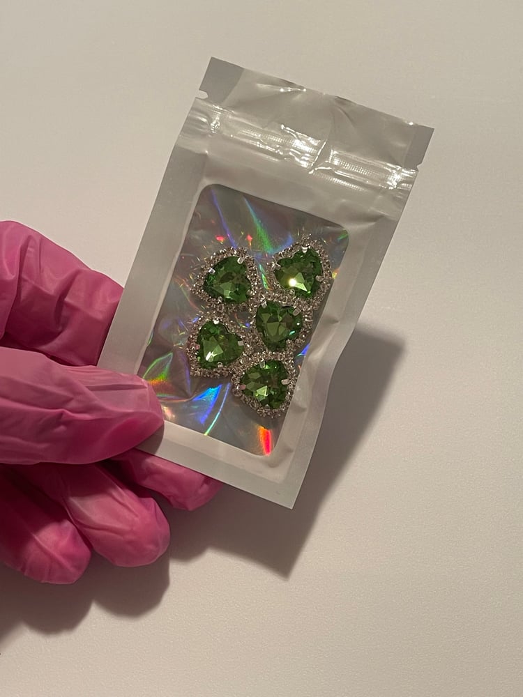 Image of LIGHT GREEN BLING HEARTS