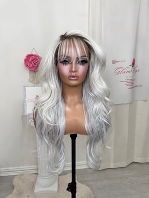 Image of Frosty luxury (pre order)