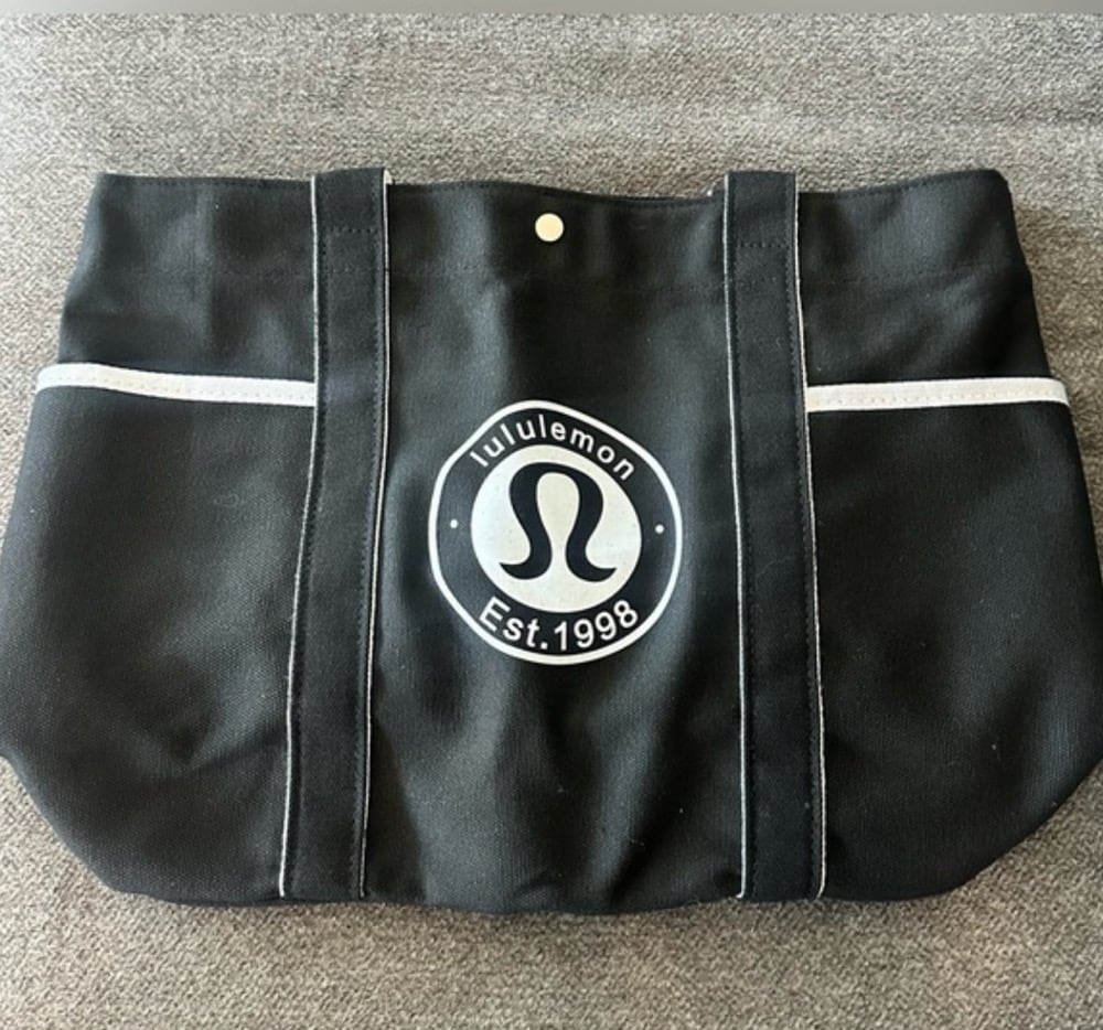 Lulu Multi-Pocke Tote Bag (BLACK) 