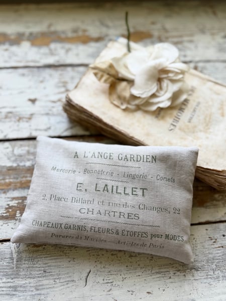 Image of Lavender pillow Mercerie