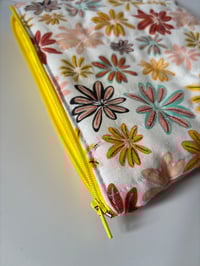 Image 4 of Lazy Daisy Quilted Cosmetic Bag (B Grade)