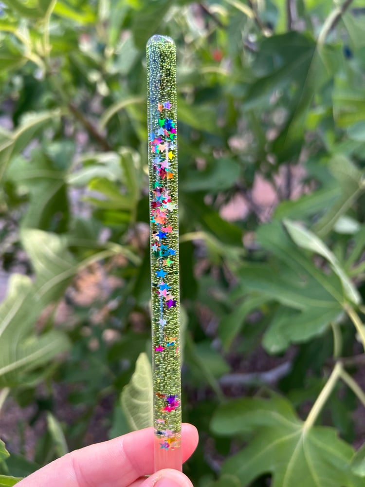 Image of Metallic Green Star Wand