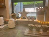 Image 3 of WHITE WOODEN AMISH STAR