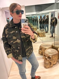 Image 2 of CAZADORA DENIM EST CAMUFLAJE