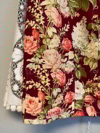 Image 4 of Rose shirt (m/l)