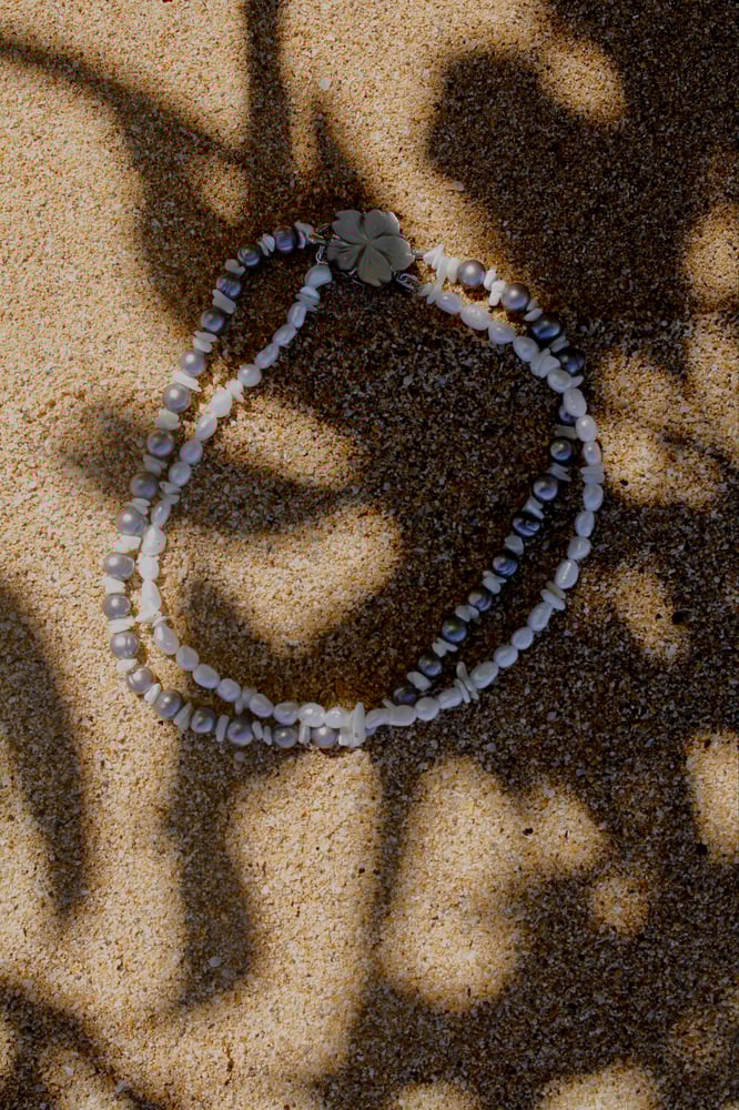 Image of Layered hibiscus necklace 