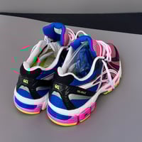 Image 2 of 2 sizes: us8.5/40eu, us9.5/W11/eu43.5