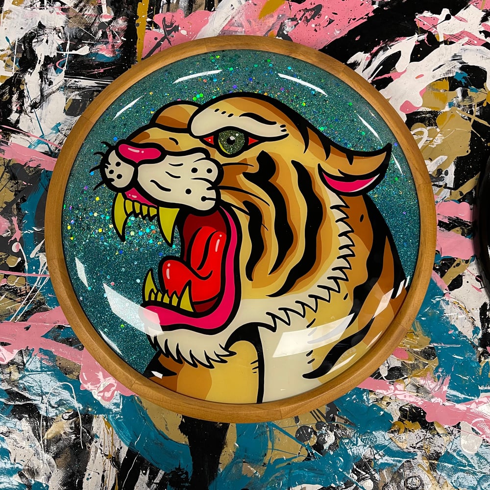 Tiger- Bubble glass painting