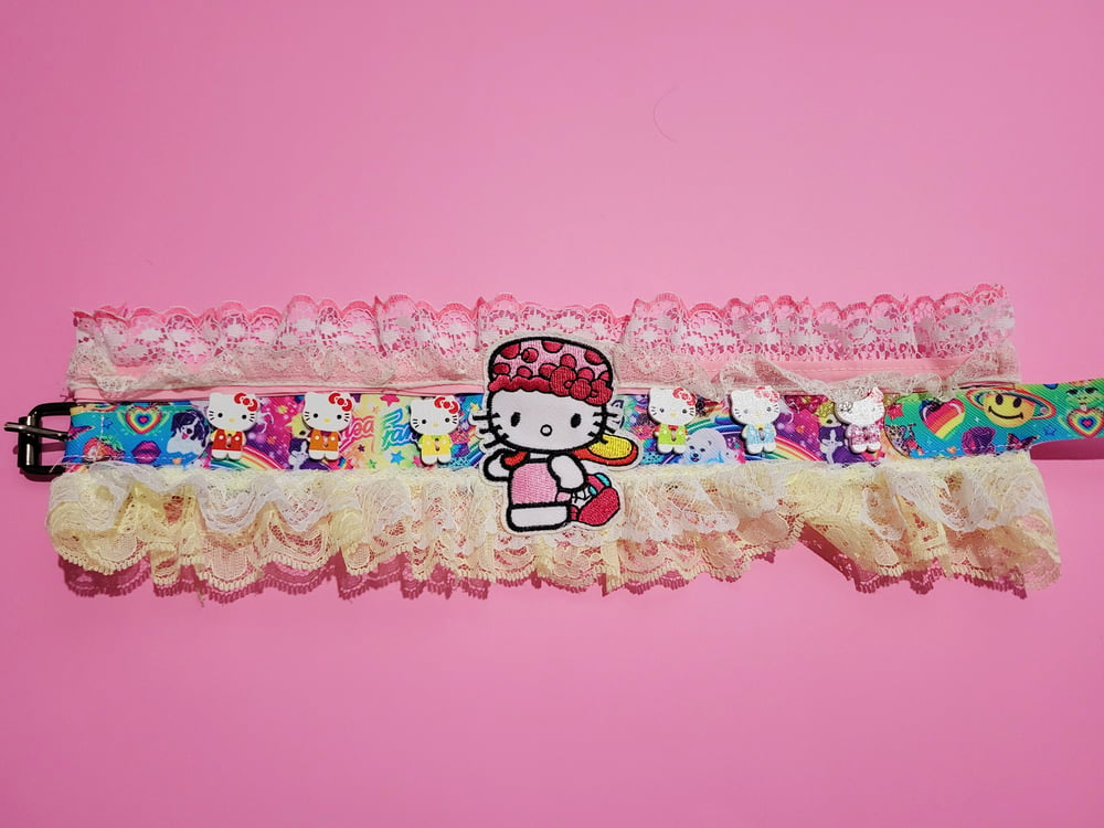 HELLO KITTY PATCH CHOKER