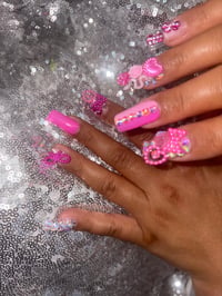 Image 2 of She did that medium square gel press on nails for teenagers and adults select your color