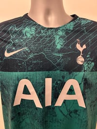 Image 4 of Tottenham Hotspur “LUCAS 27” 2018/19 Third Shirt + patches (M)