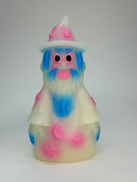 Image 1 of GLOW IN THE DARK WIZARD (CANDY PINK/BLUE)