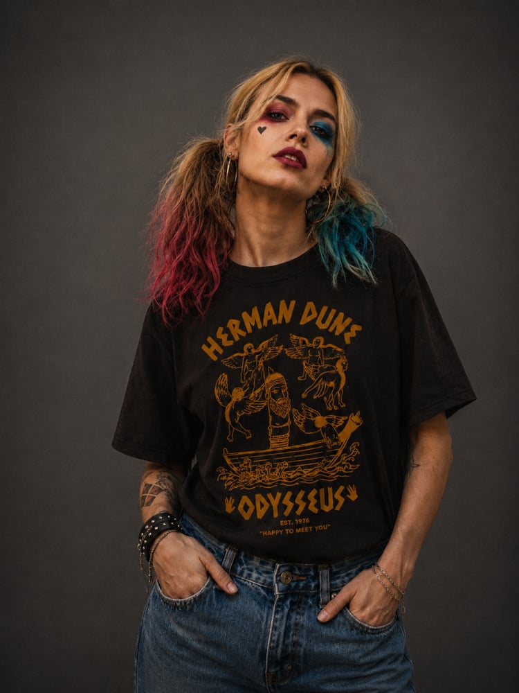 Odysseús Navy Tee