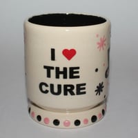 Image 1 of the cure mini cup