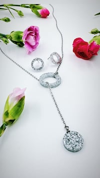 Image 2 of Set Hope Circle