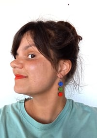 Image 2 of Boucles d'oreilles Zoé mini en cuir upcyclé 