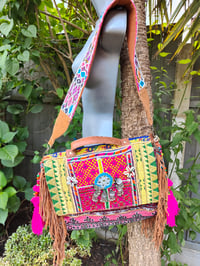 Image 2 of Large city bag - flashes of neon