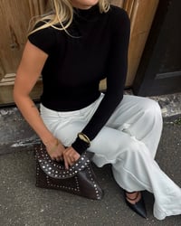 Image 4 of CORA TOP - BLACK