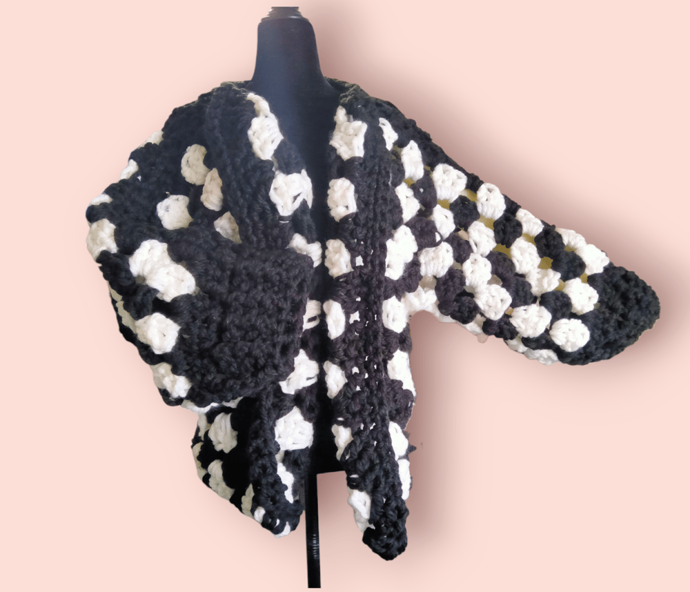 Image of Oversized cardigan black on white 