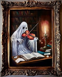 Image 1 of Fantasma tocando el violín