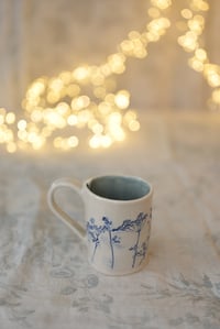 Image 3 of Botanical Cup Large 04