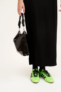 Image 8 of Bolso Jacqueline Negro Acharolado ZUBI