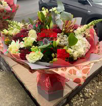 Image 2 of Valentines - Florist choice / Luxury box