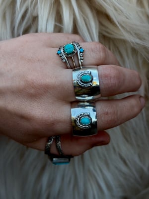 Image of Heavy Horseshoe Ring